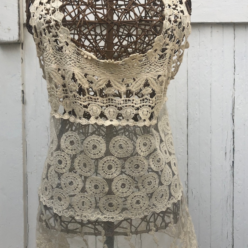 Lace/Crochet Ivory American Rag Tank Top